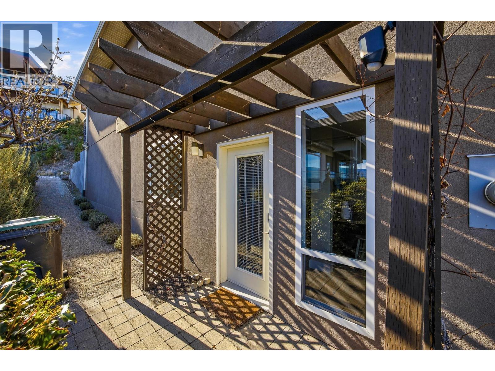 2584 Lucinde Road Property Photo 61