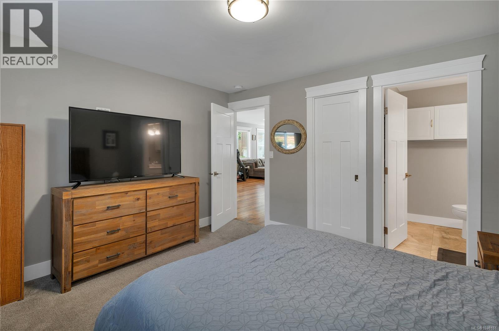 2613 Sunderland Rd Property Photo 49