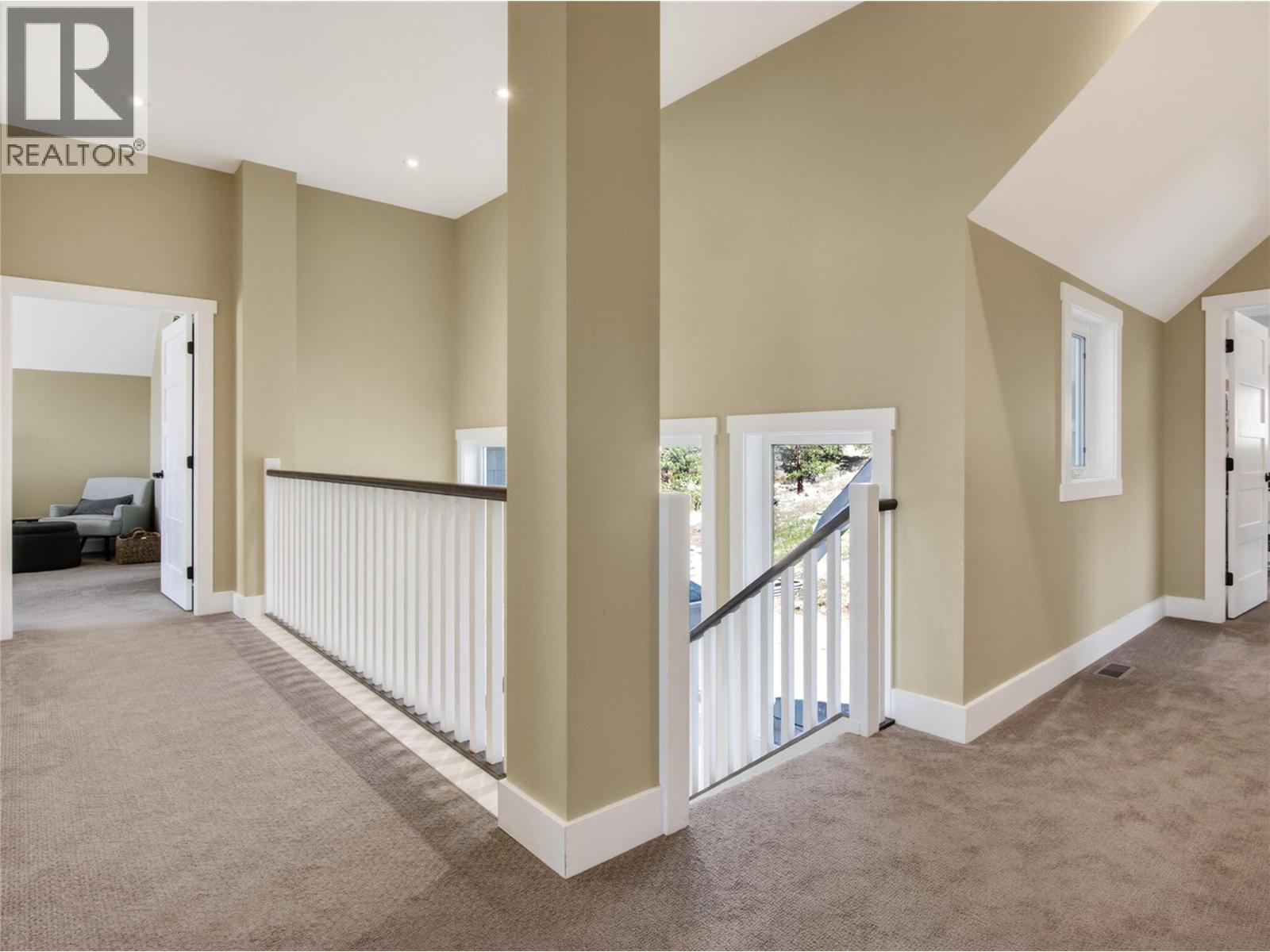 1276 Riddle Road Property Photo 37