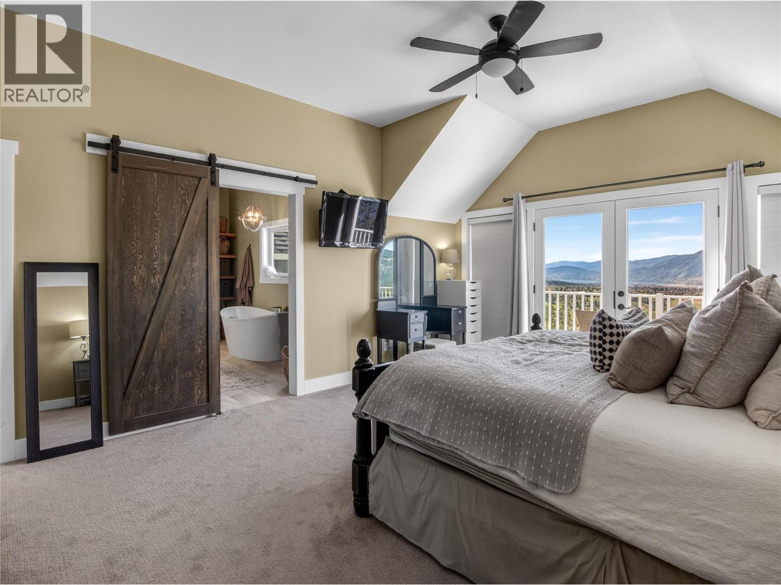 1276 Riddle Road Property Photo 49