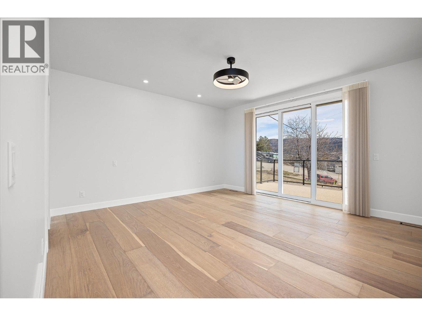 167 Heldon Court Property Photo 31