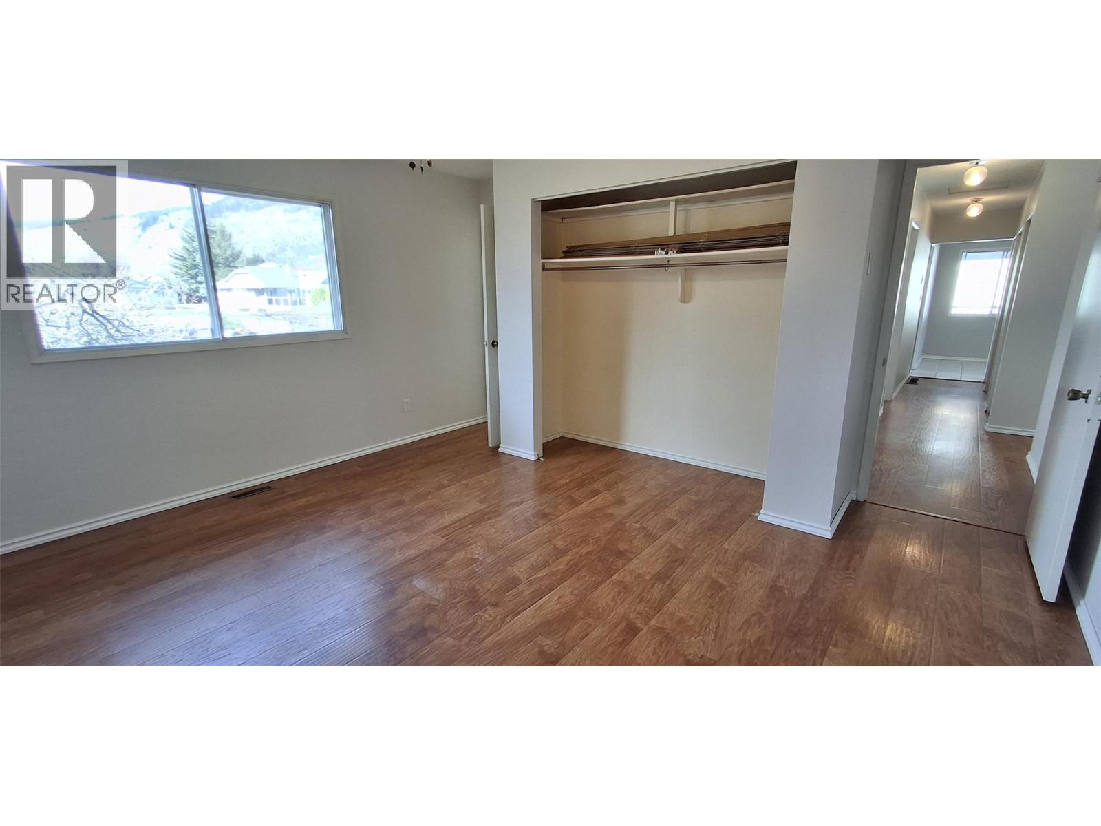 338 Beach Drive Property Photo 14
