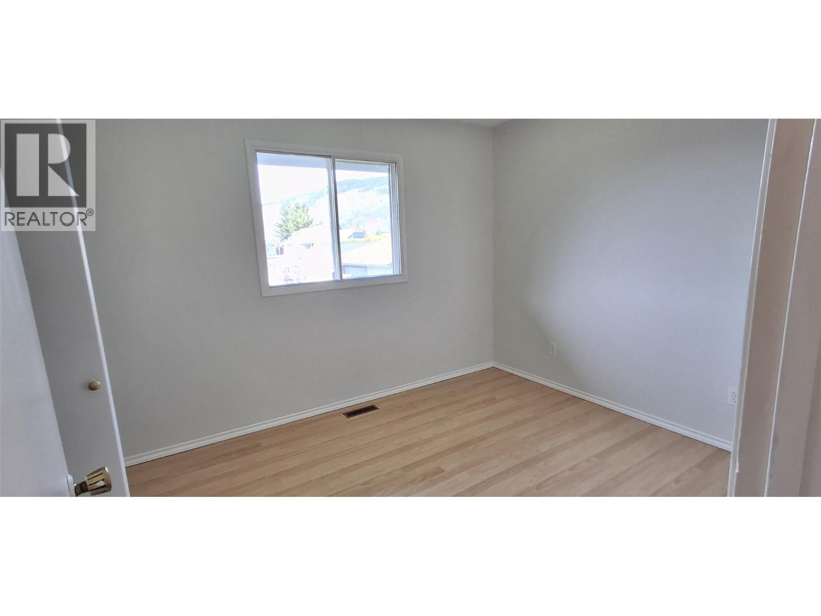 338 Beach Drive Property Photo 17