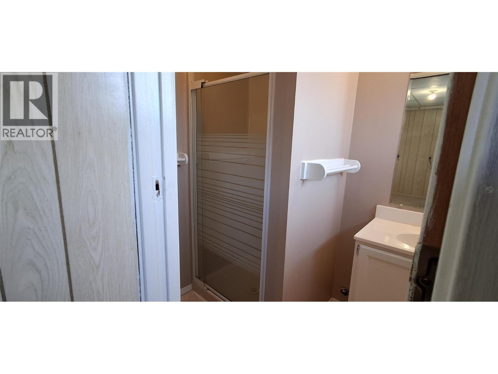 338 Beach Drive Property Photo 26
