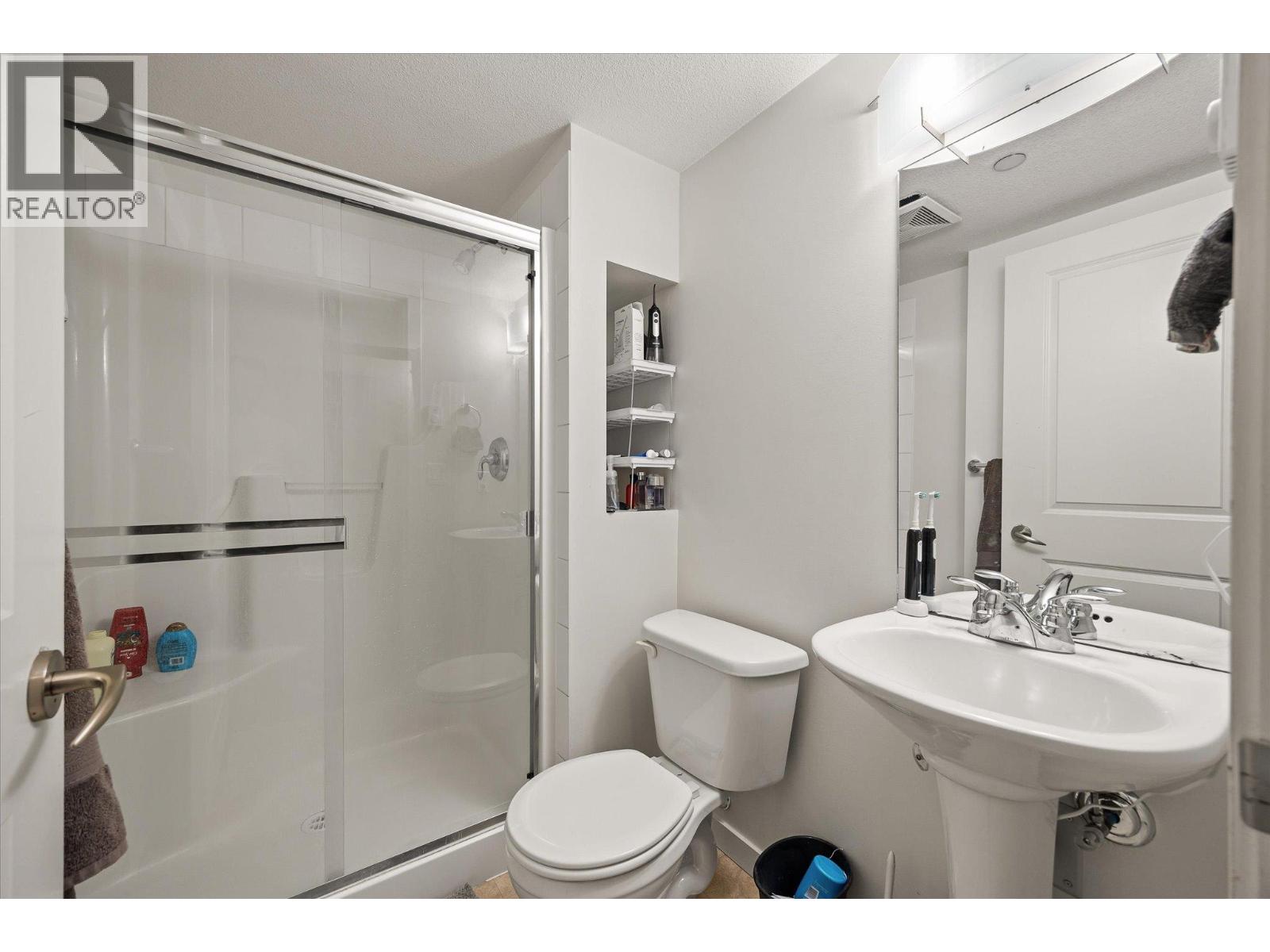 539 Yates Road Unit# 215 Property Photo 16