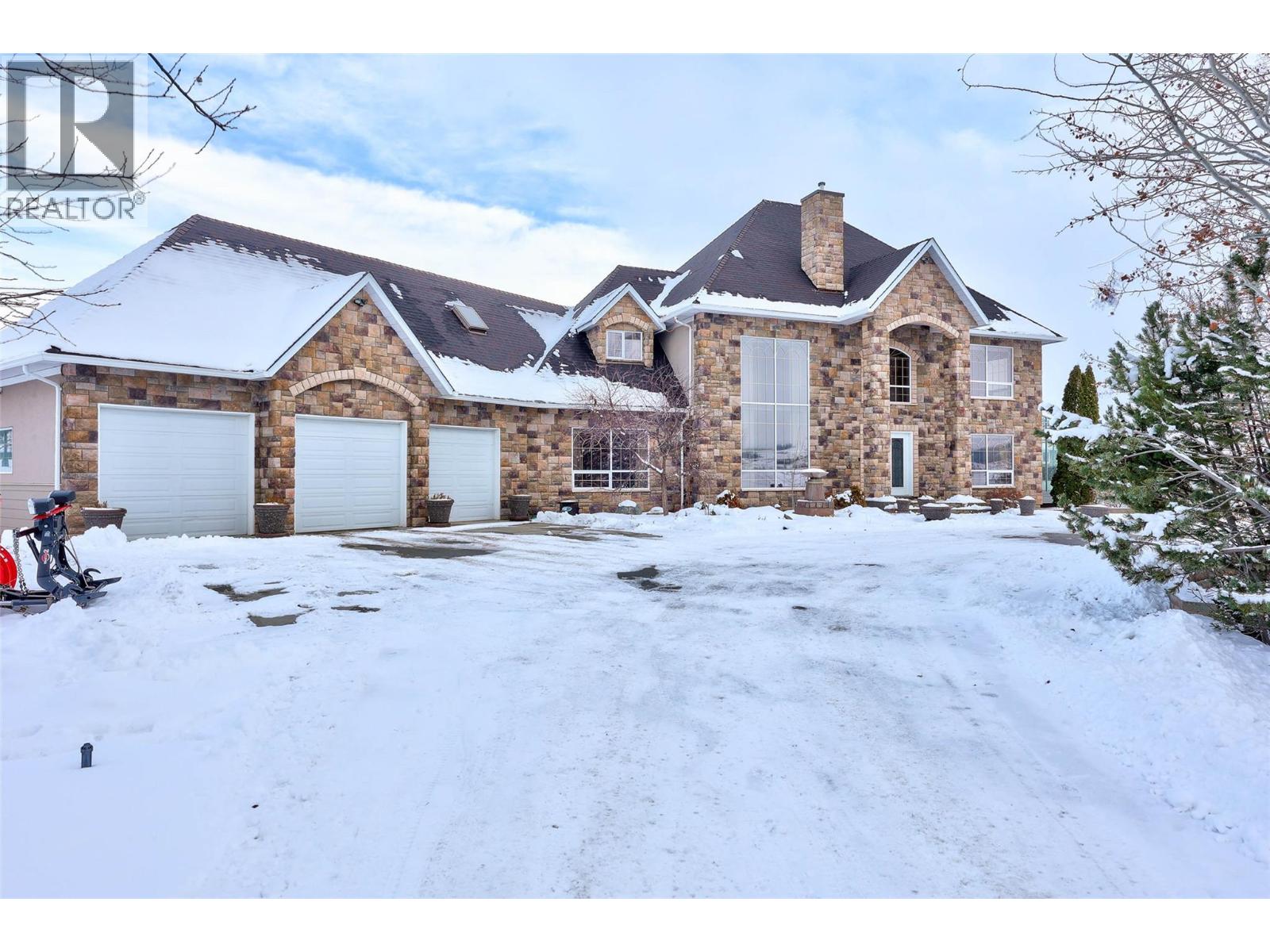 3100 Princeton Kamloops Highway Property Photo 2