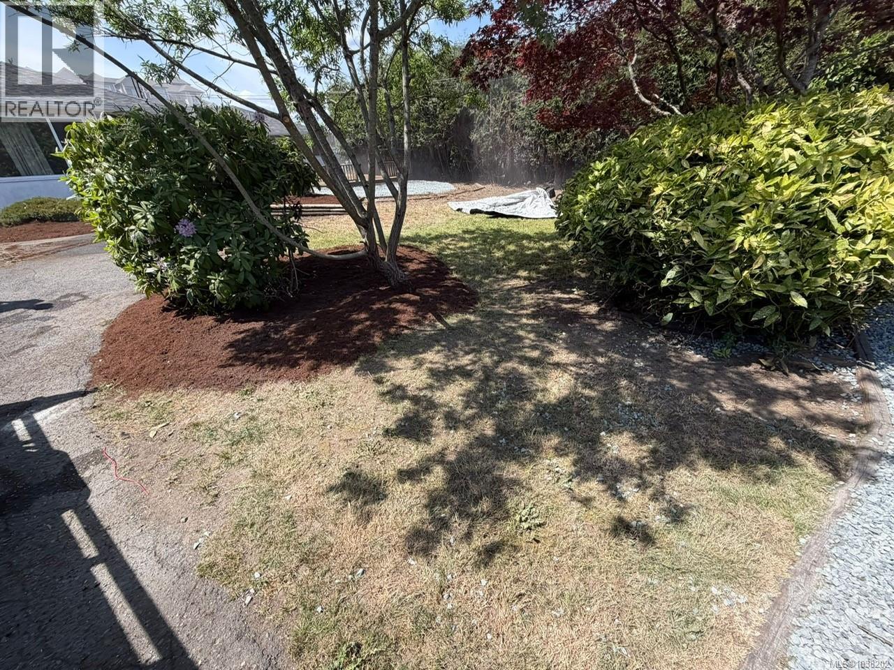 5810 Alderlea St Property Photo 3