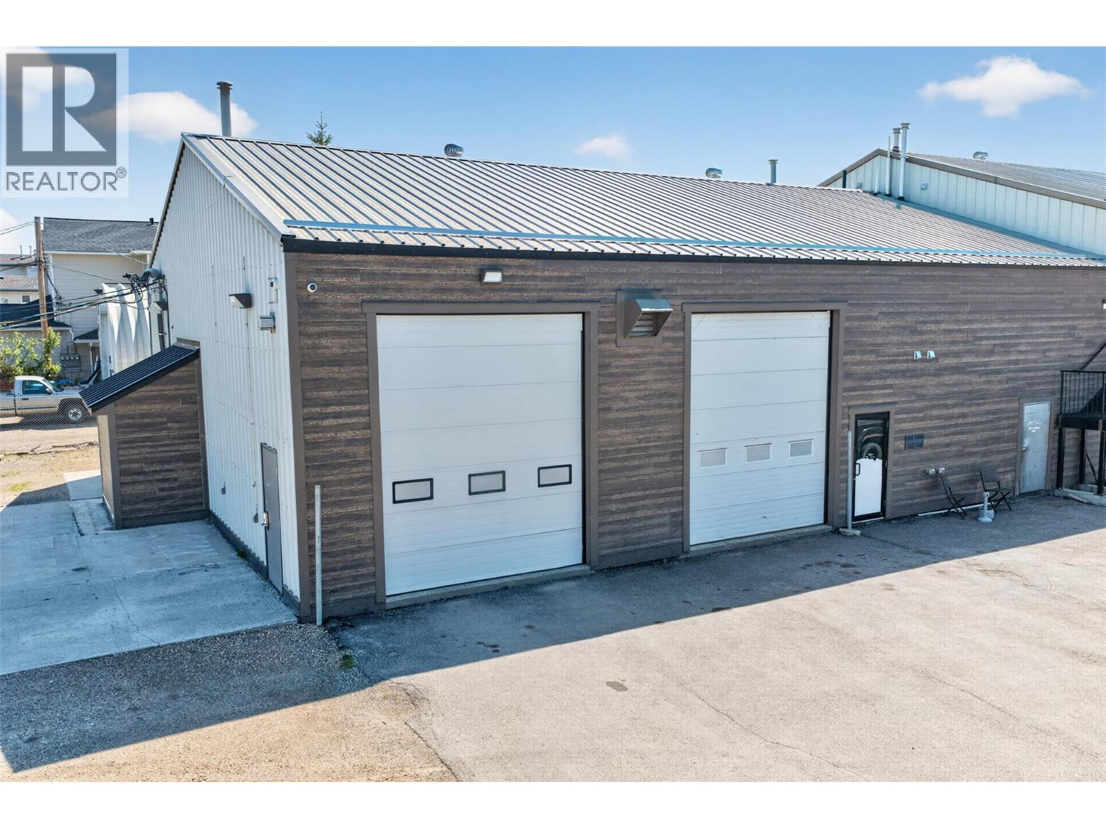 1444 102 Avenue Property Photo 5