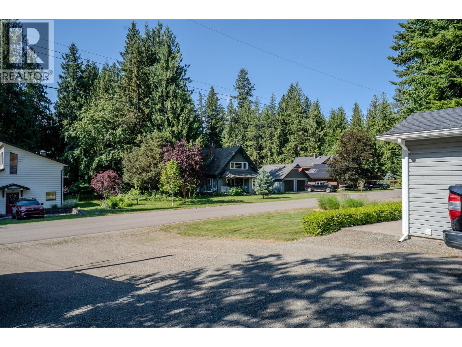 2399 Hillen Crescent Property Photo 61