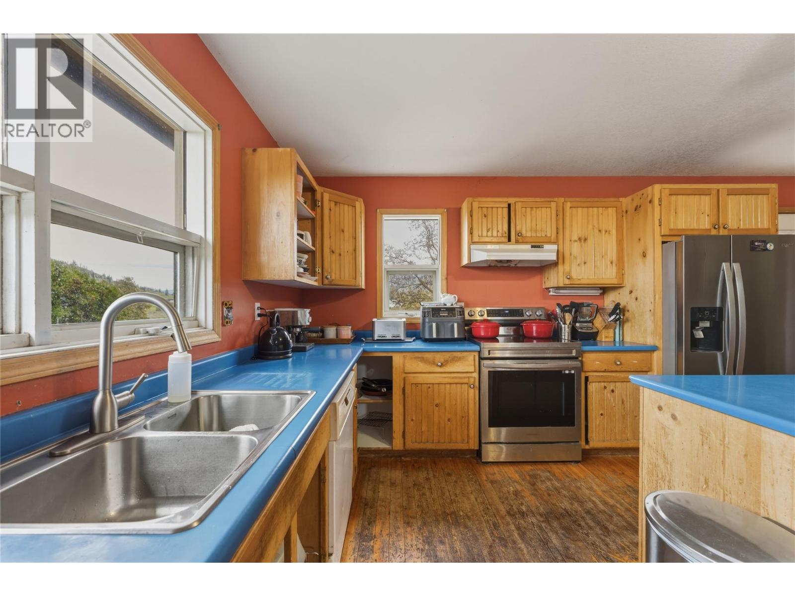 4864 South Grandview Flats Road Property Photo 6