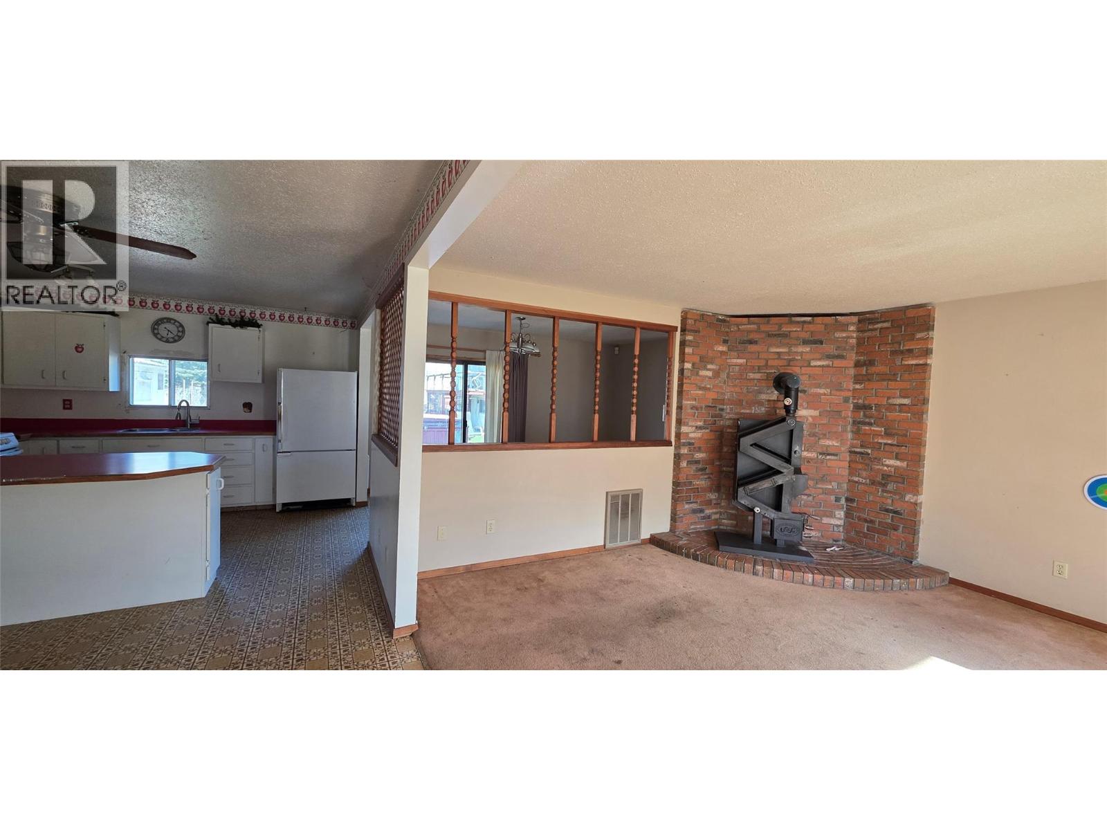 2292 Agar Road Property Photo 13