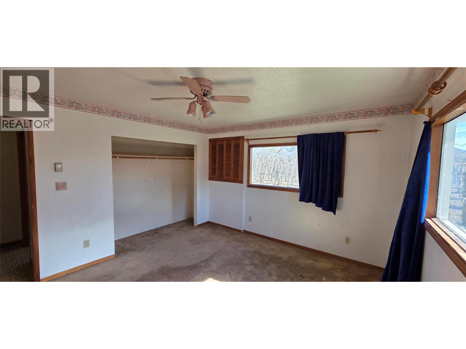 2292 Agar Road Property Photo 14