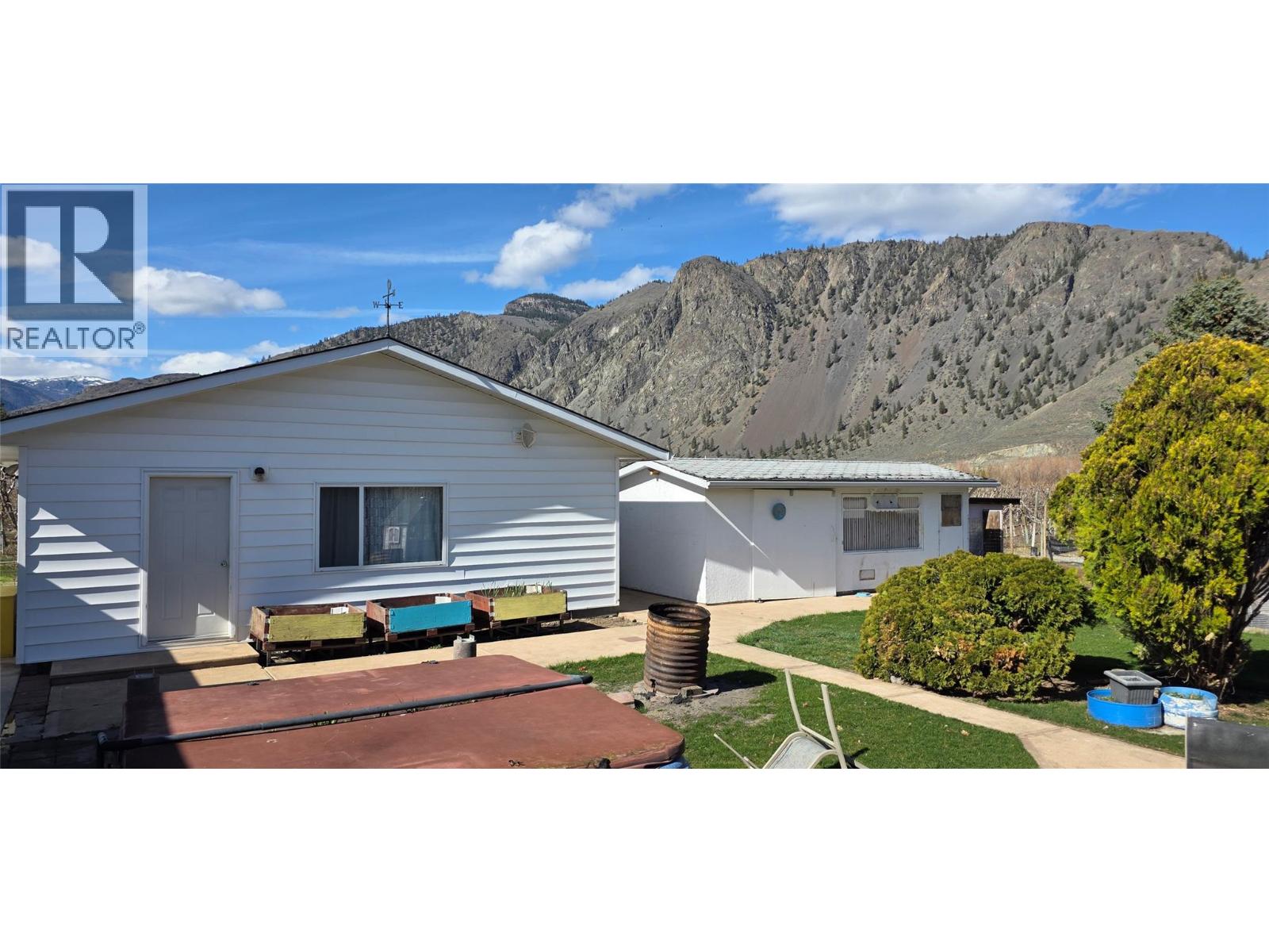 2292 Agar Road Property Photo 19