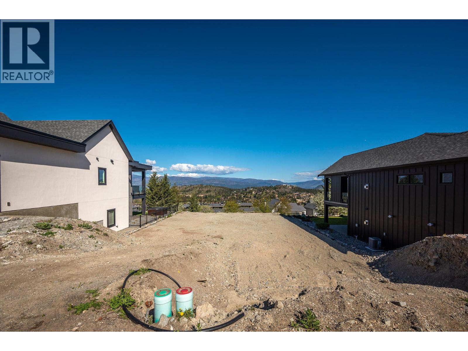 161 Diamond Way Property Photo 6