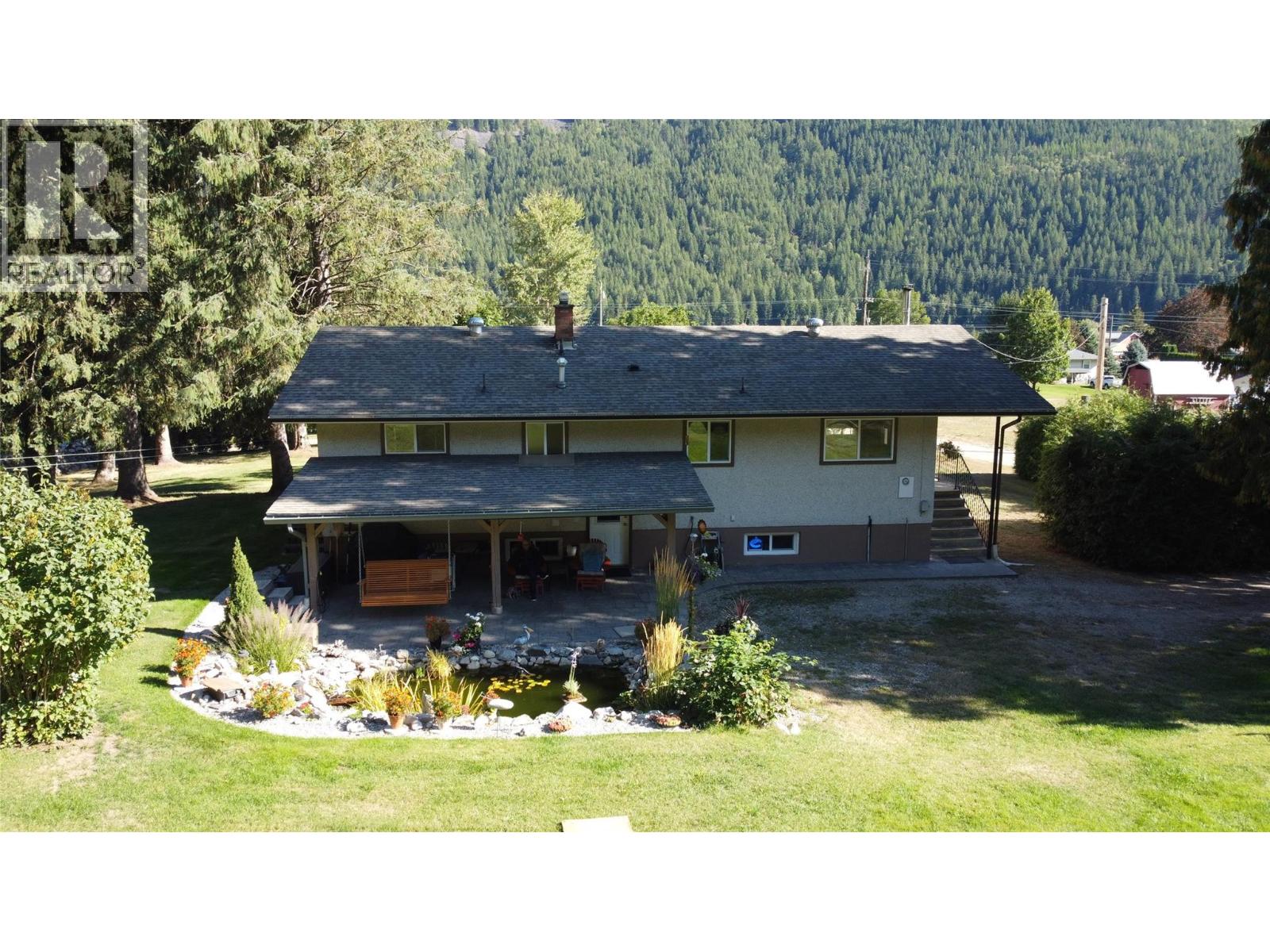 1663 Moran Road Road Property Photo 4