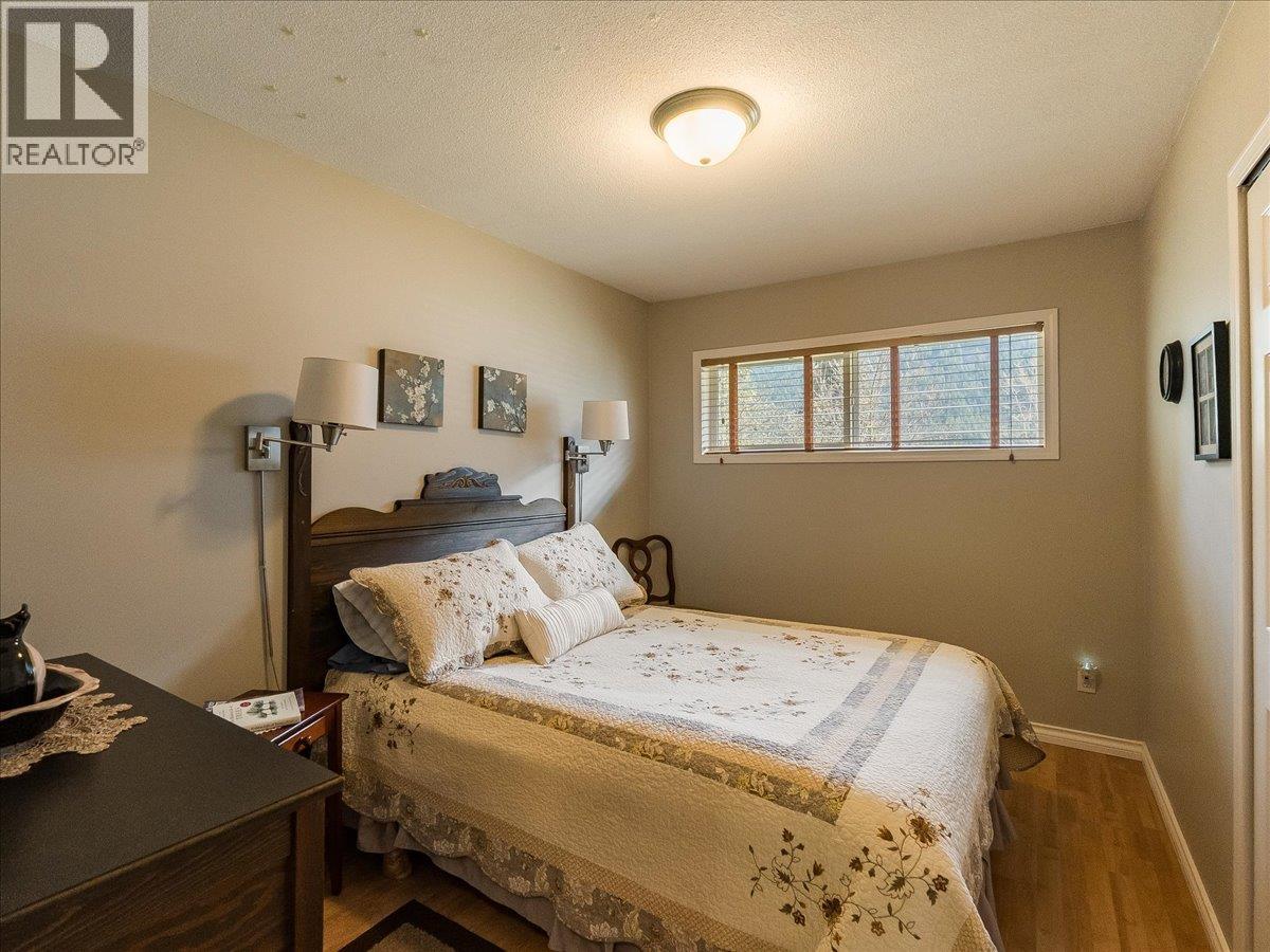 1663 Moran Road Road Property Photo 13