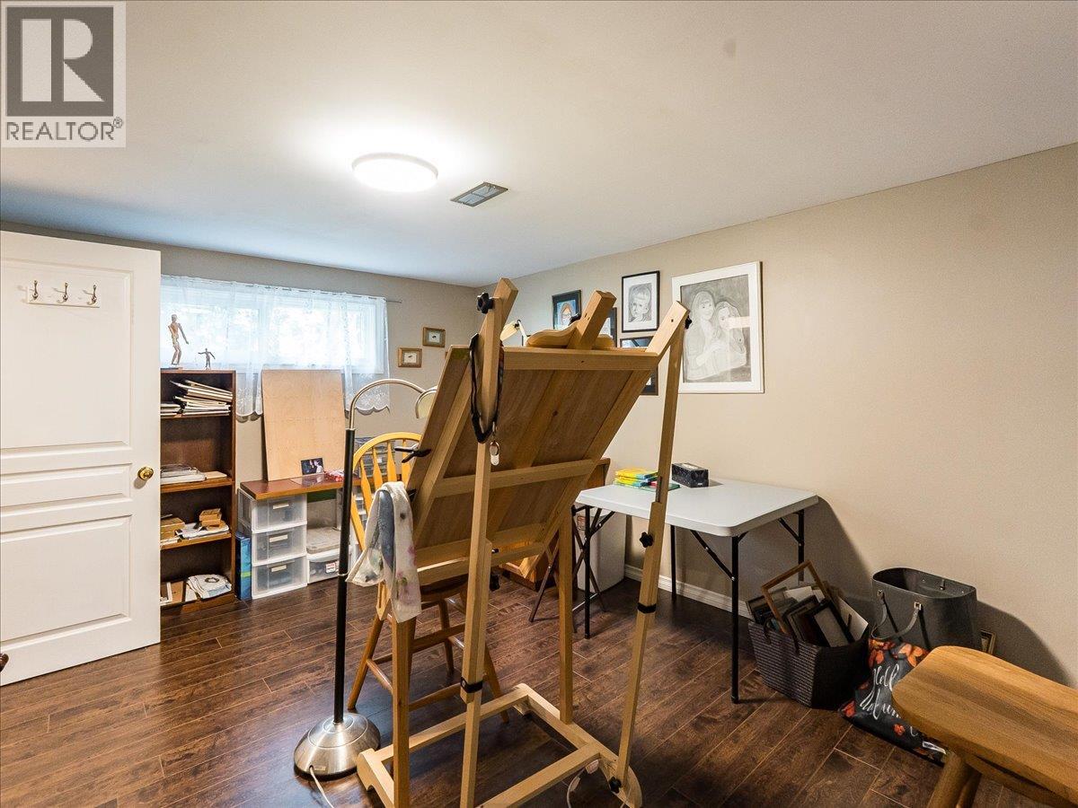 1663 Moran Road Road Property Photo 21