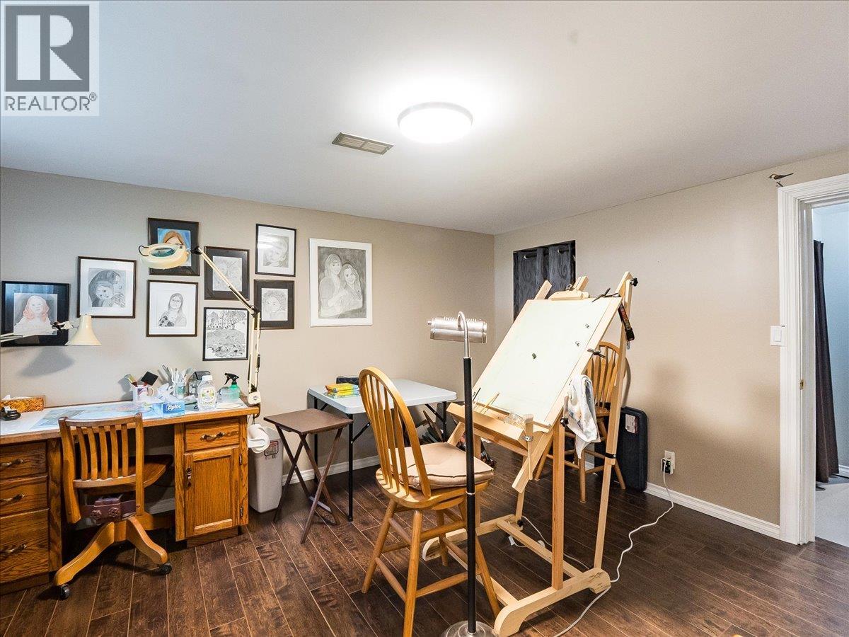 1663 Moran Road Road Property Photo 22