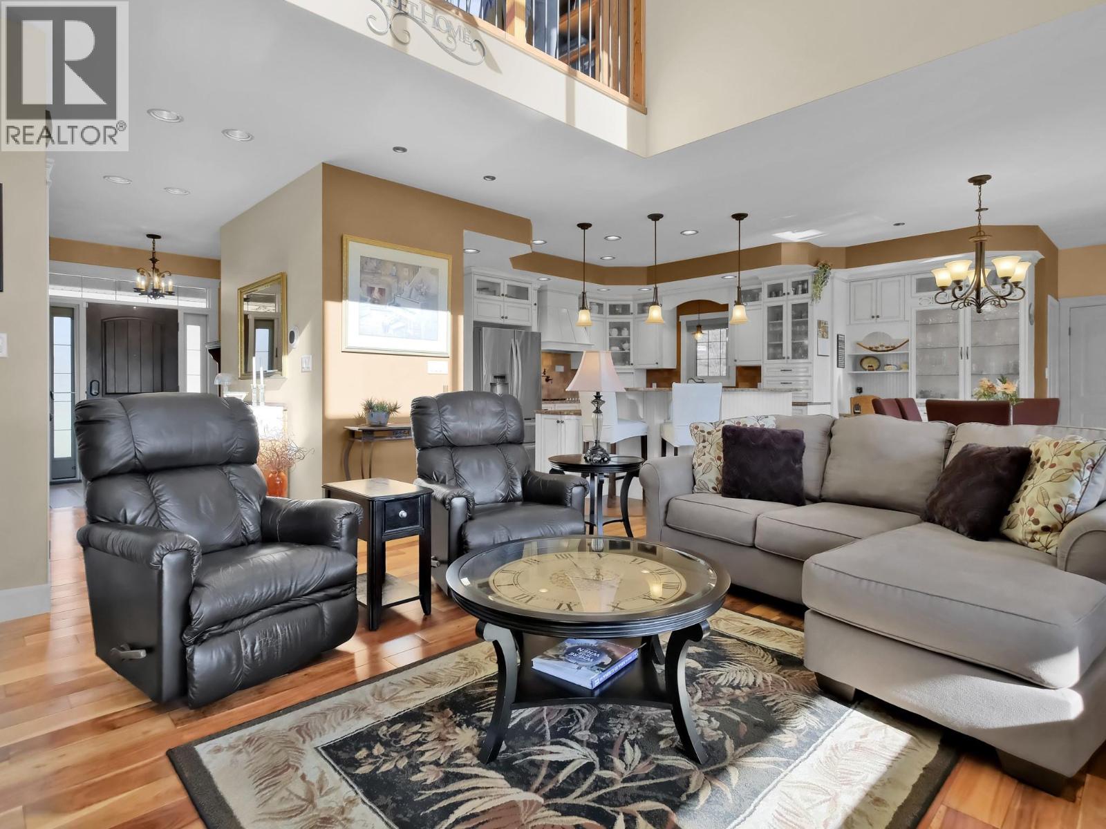 6240 Nursery Road Property Photo 8
