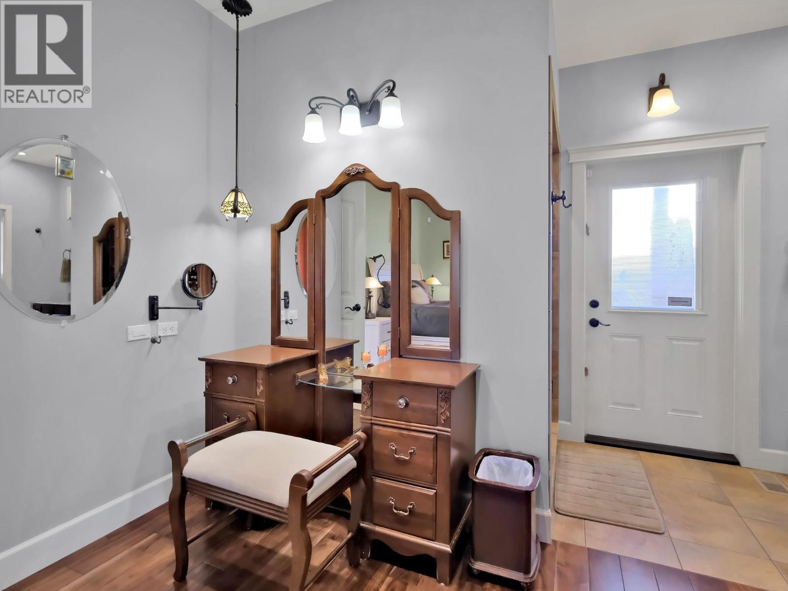 6240 Nursery Road Property Photo 18
