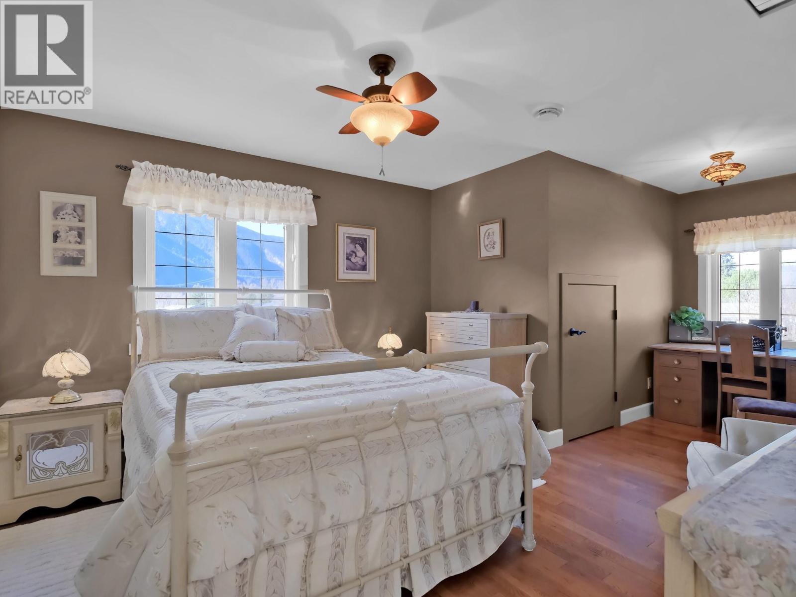 6240 Nursery Road Property Photo 24
