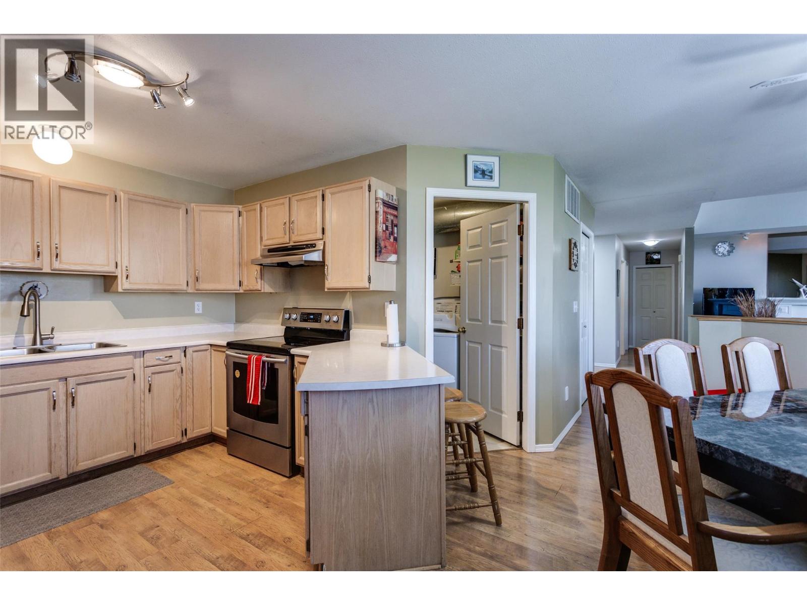 7841 97 Highway Unit# 120-1 Property Photo 8