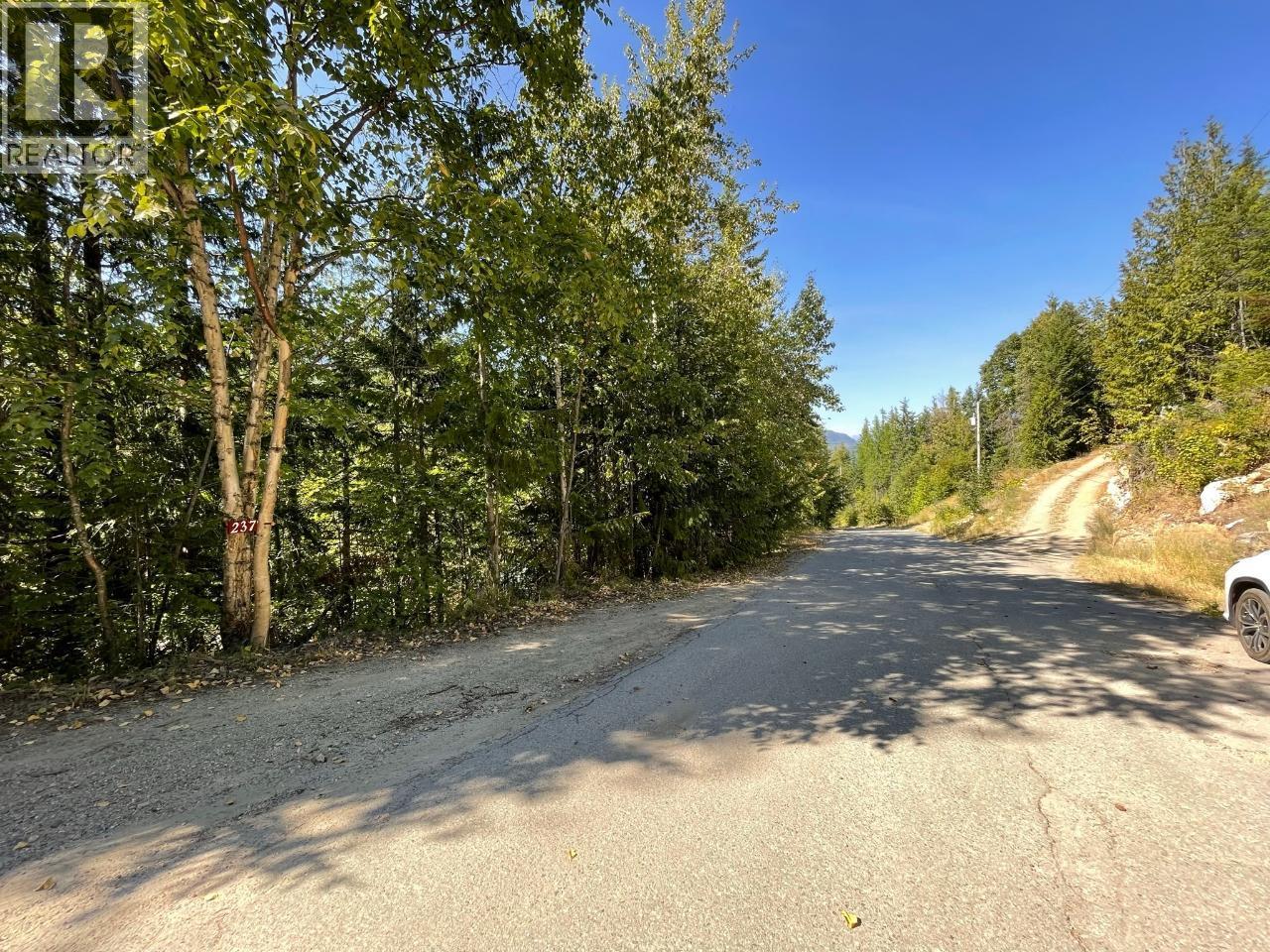 237 Rainbow Ridge Road Property Photo 3