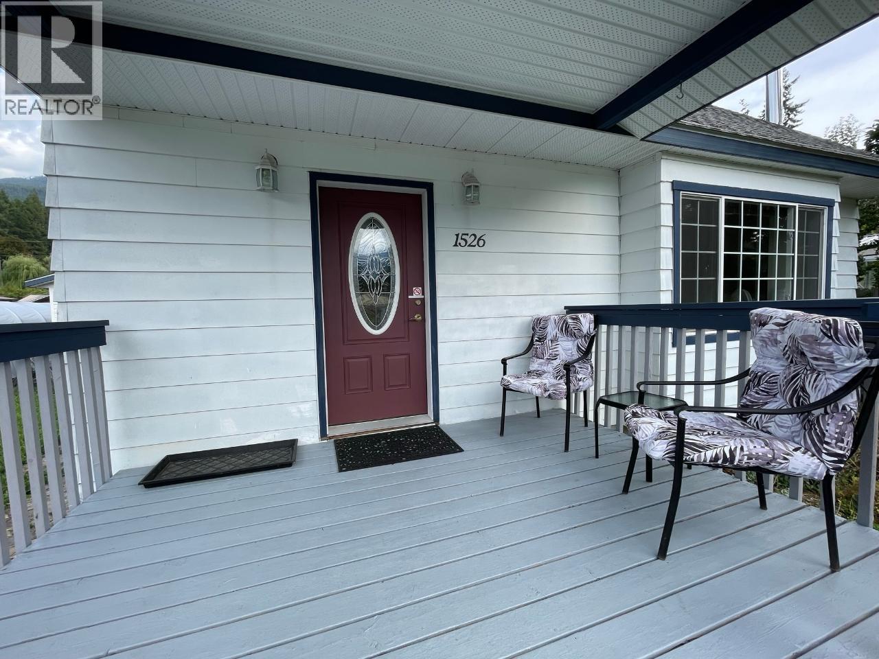 1526 Eastman Avenue Property Photo 5