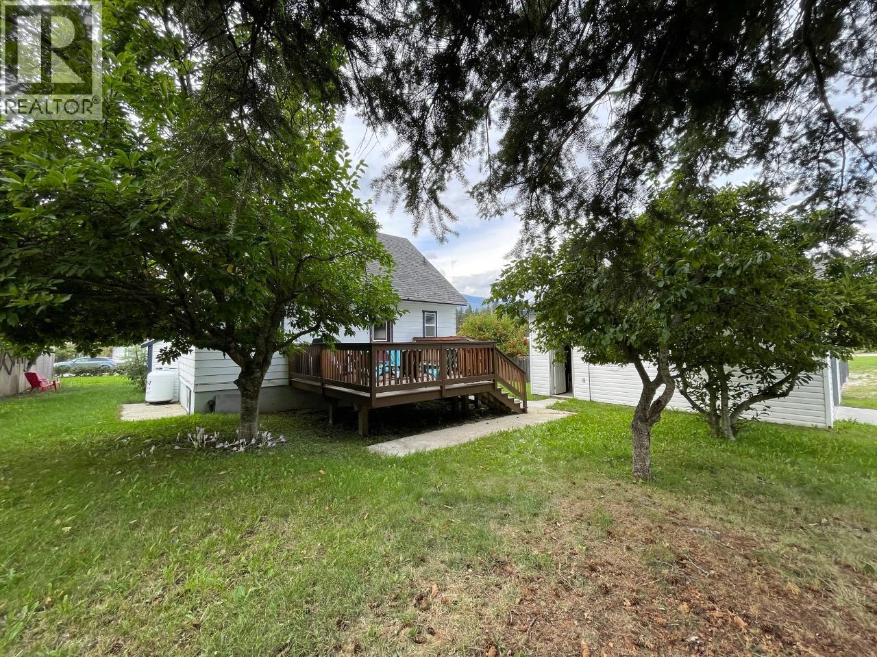 1526 Eastman Avenue Property Photo 11