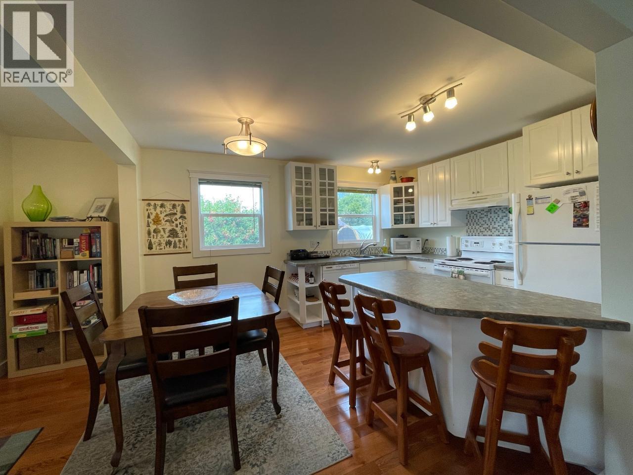 1526 Eastman Avenue Property Photo 18