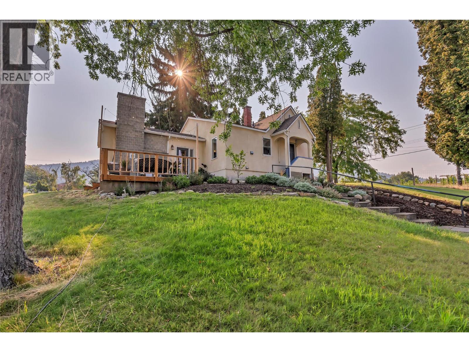 1275 Munson Avenue Property Photo 24