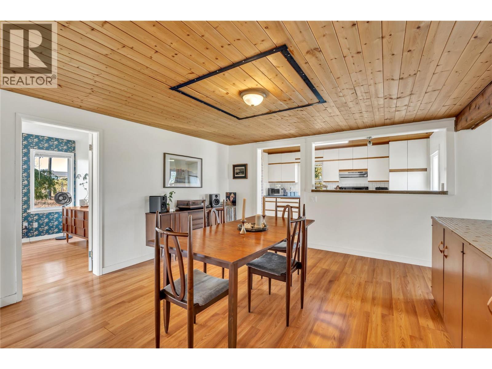 1275 Munson Avenue Property Photo 12