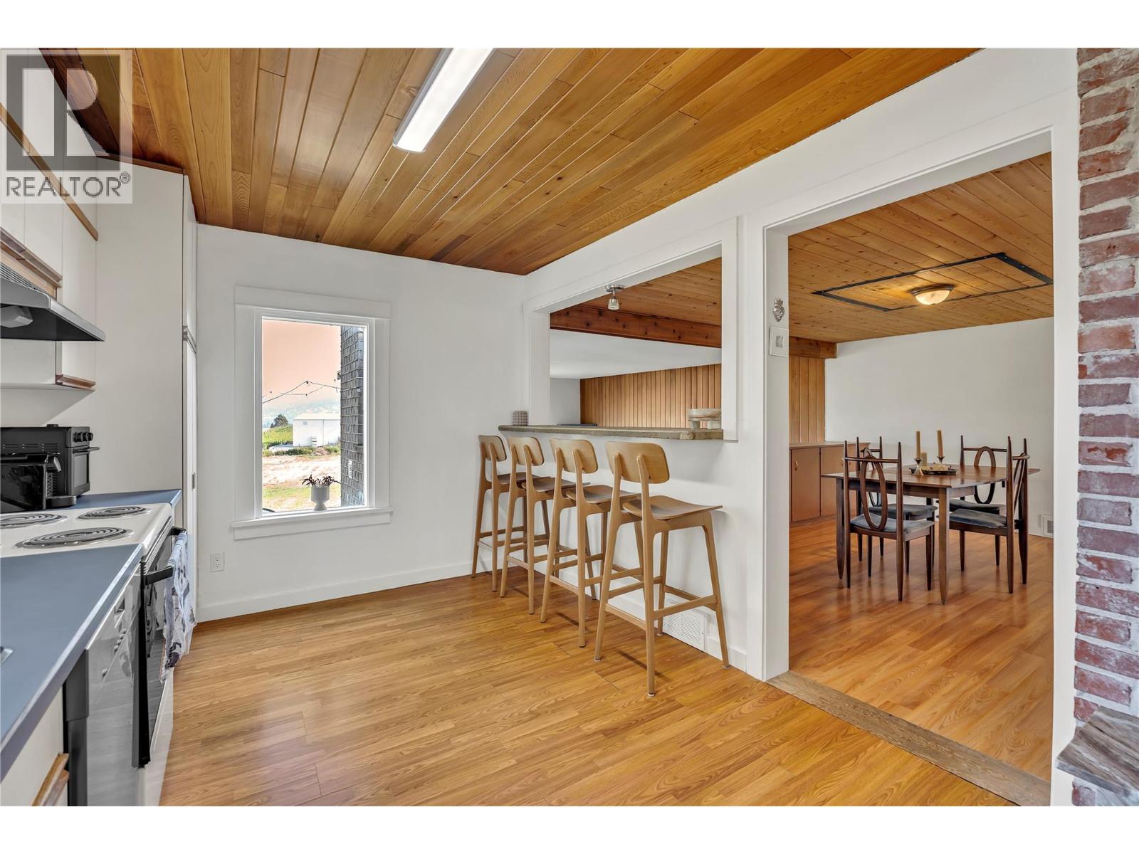 1275 Munson Avenue Property Photo 14
