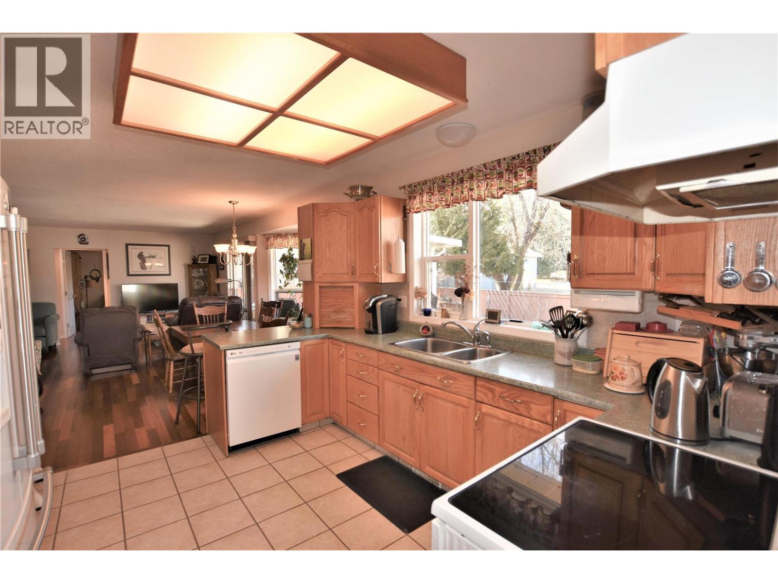 536 Loon Avenue Property Photo 9