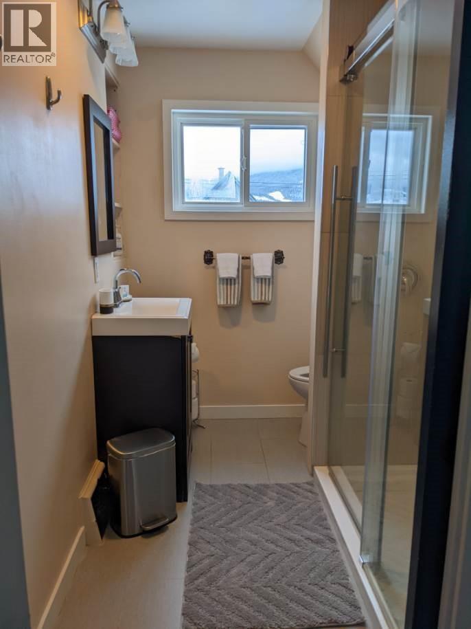 309 Third Street E Property Photo 16