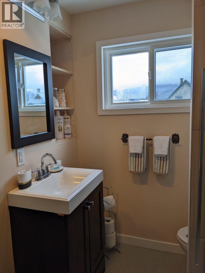 309 Third Street E Property Photo 17