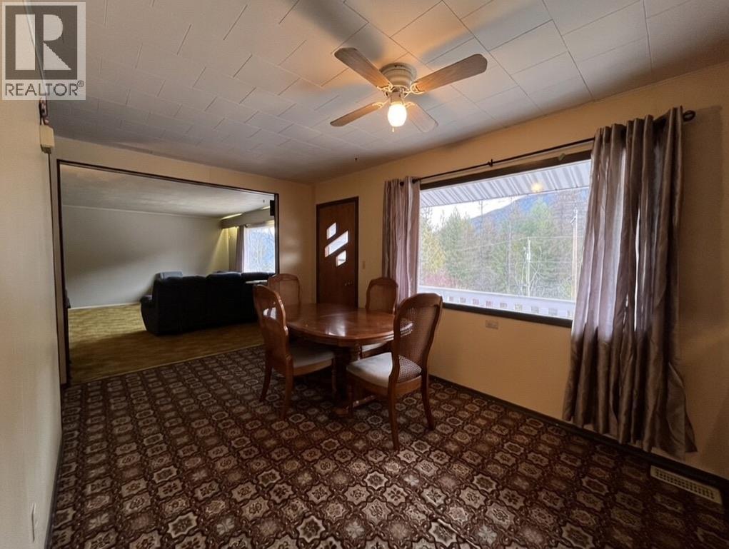 2612 Silver King Road Property Photo 8