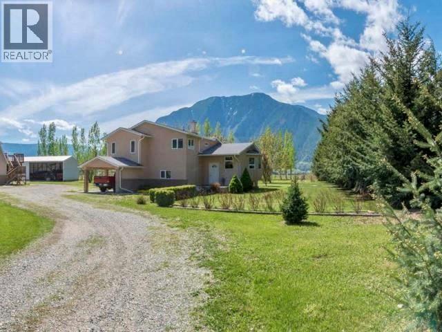 851 Keremeos Bypass Road Property Photo 4