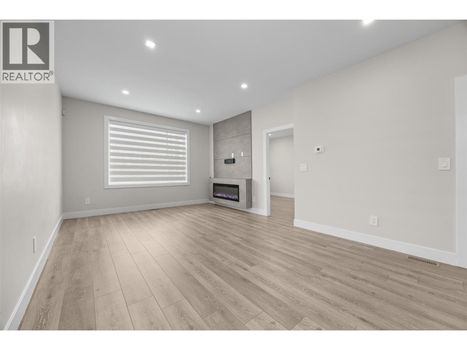 2165 Aberdeen Street Property Photo 10