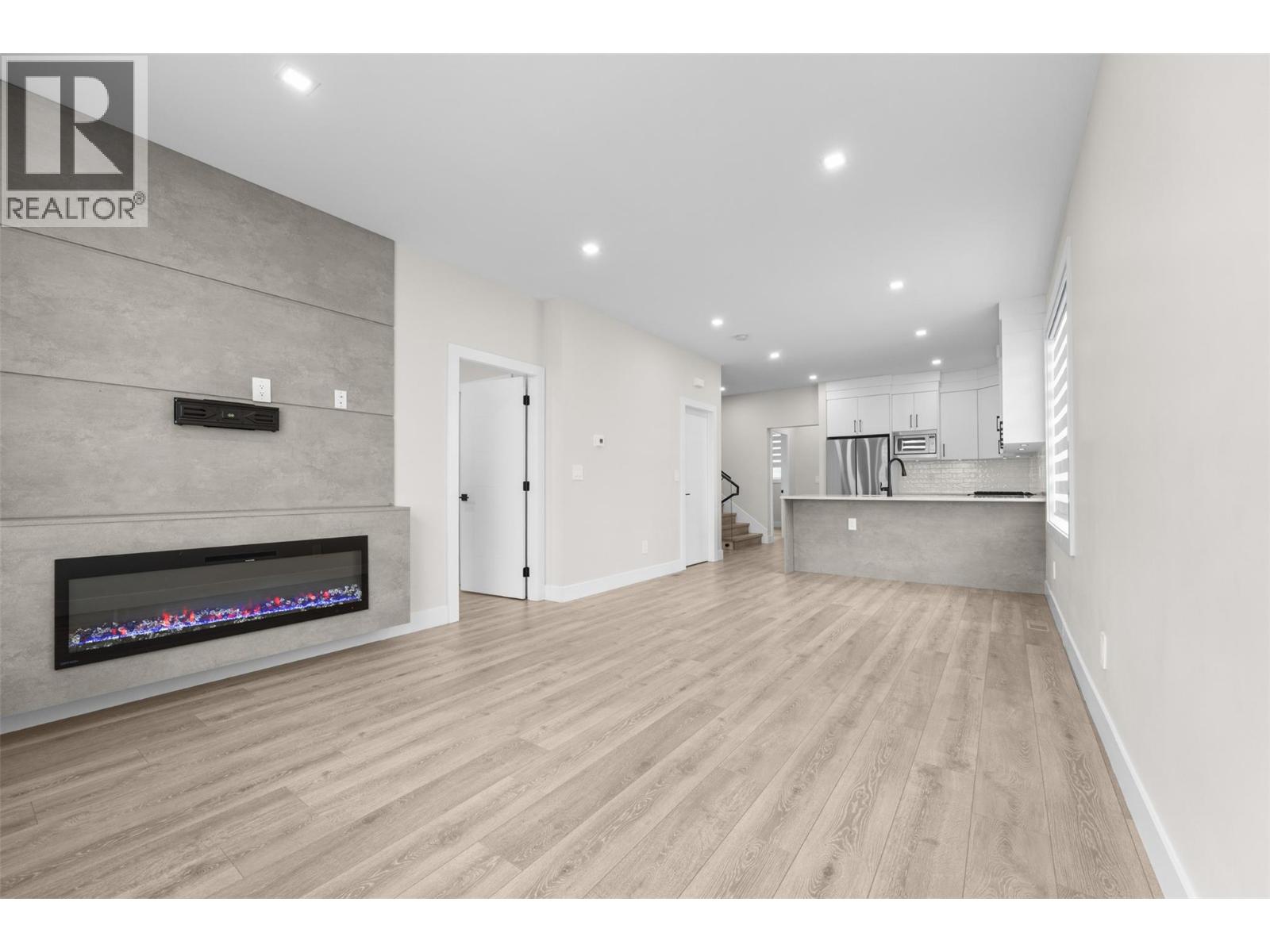 2165 Aberdeen Street Property Photo 11