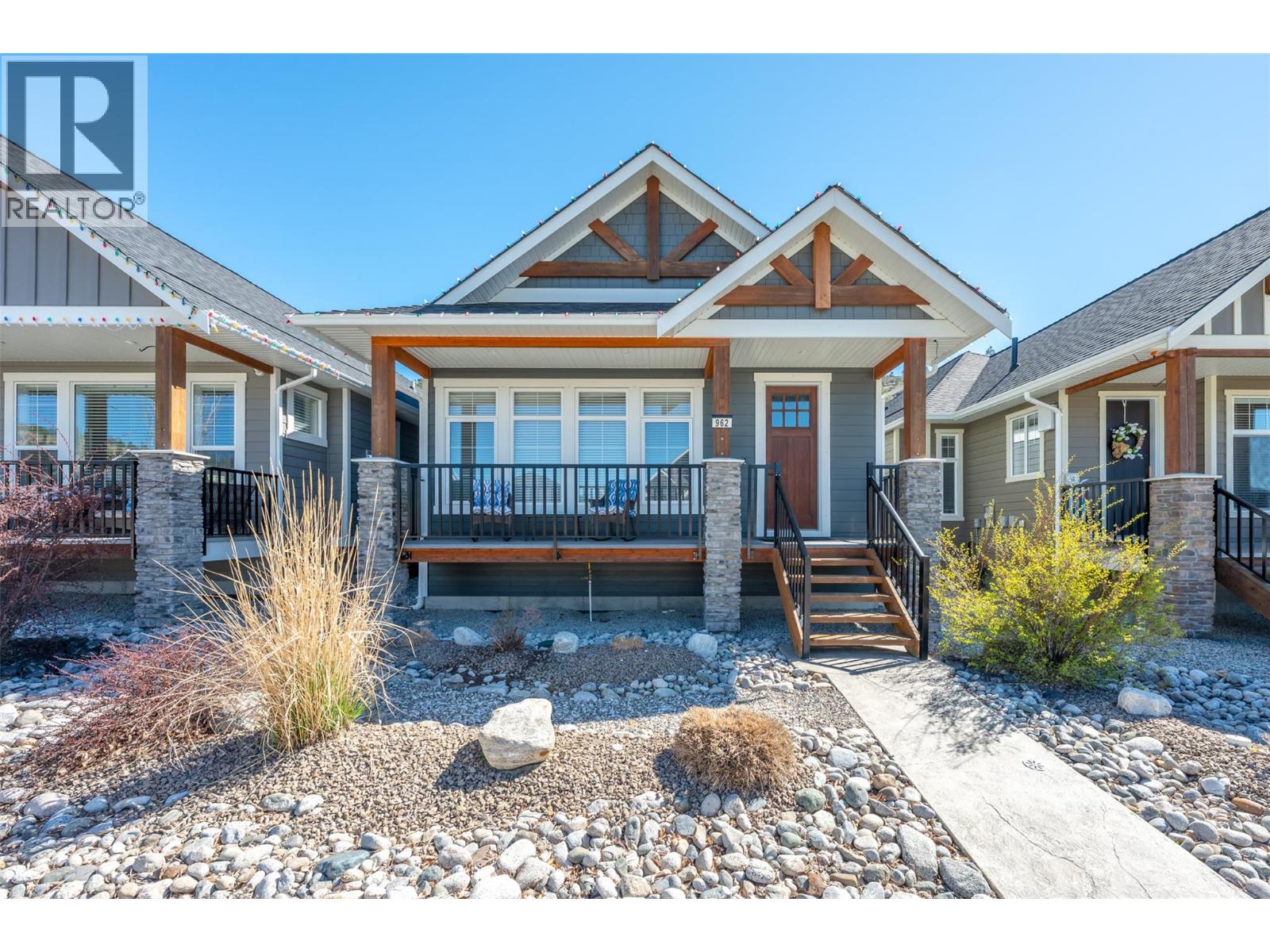 962 HOLDEN Road
