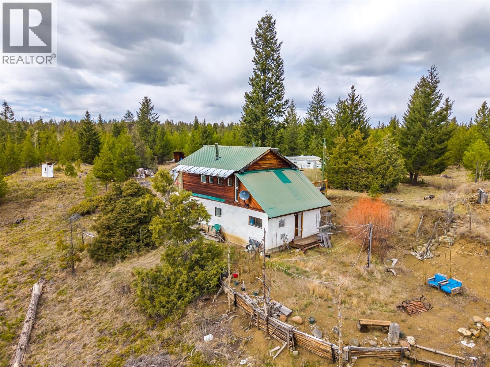 1400 Chasm Road Property Photo 1