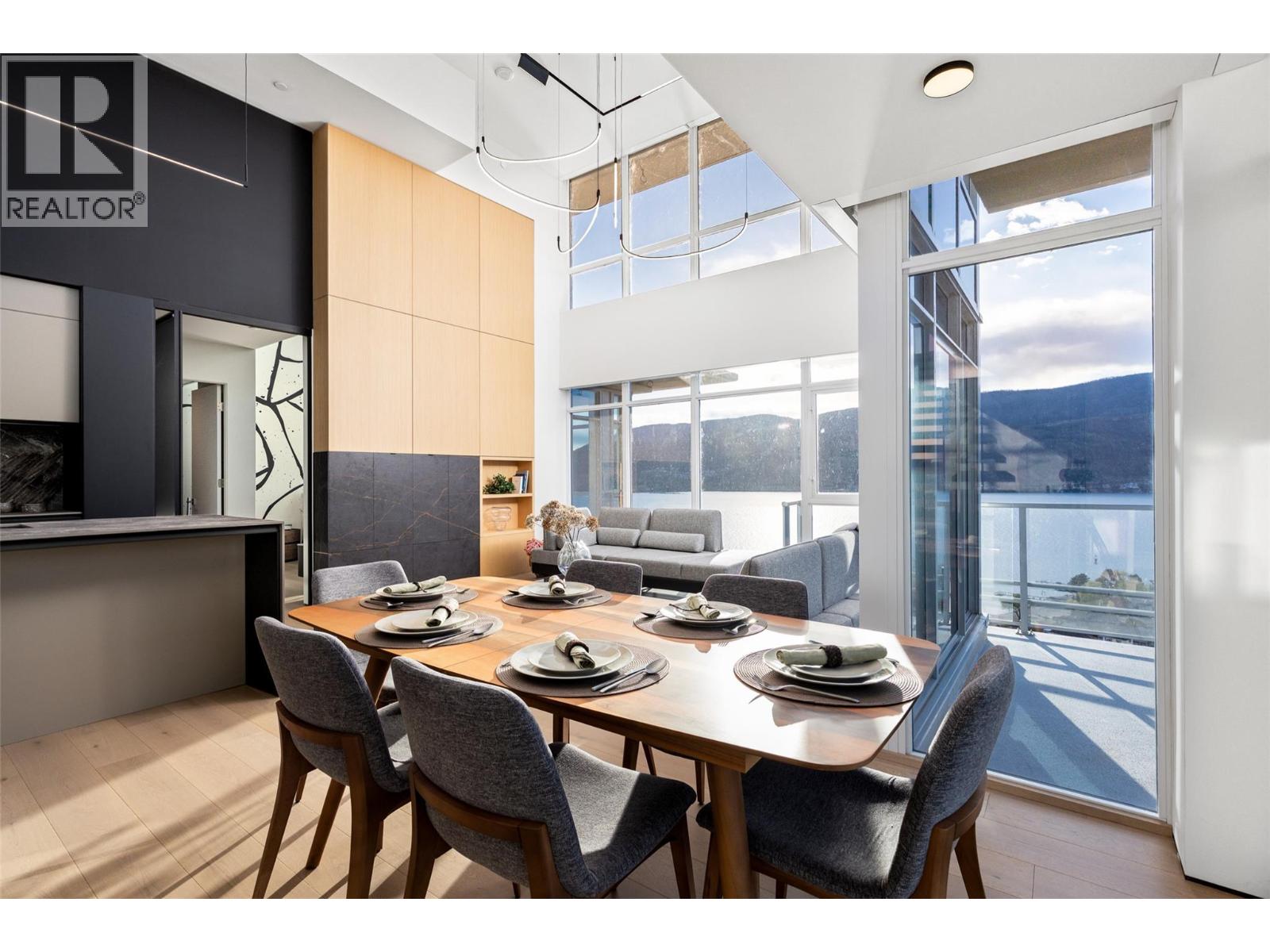 1075 Sunset Drive Unit# Ph1 Property Photo 19