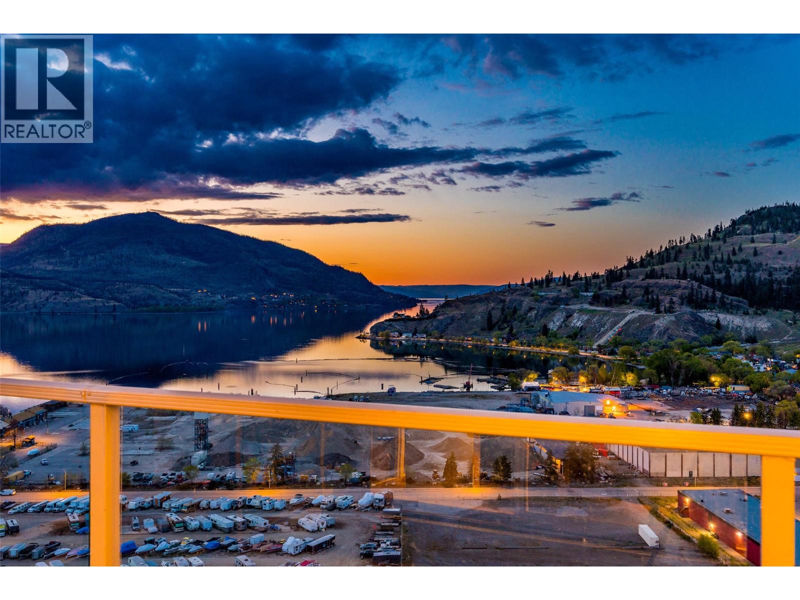 1075 Sunset Drive Unit# Ph1 Property Photo 27