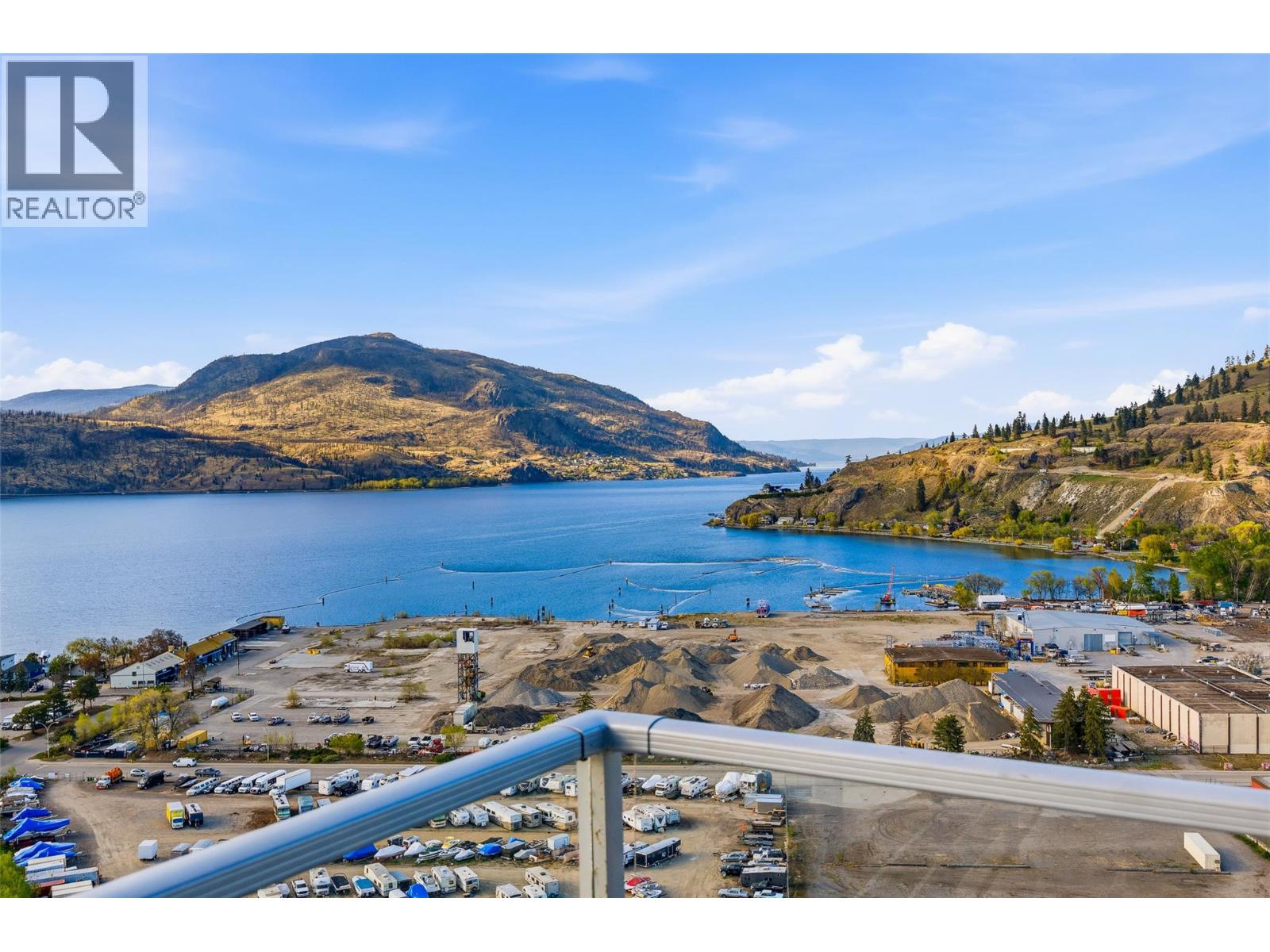 1075 Sunset Drive Unit# Ph1 Property Photo 30