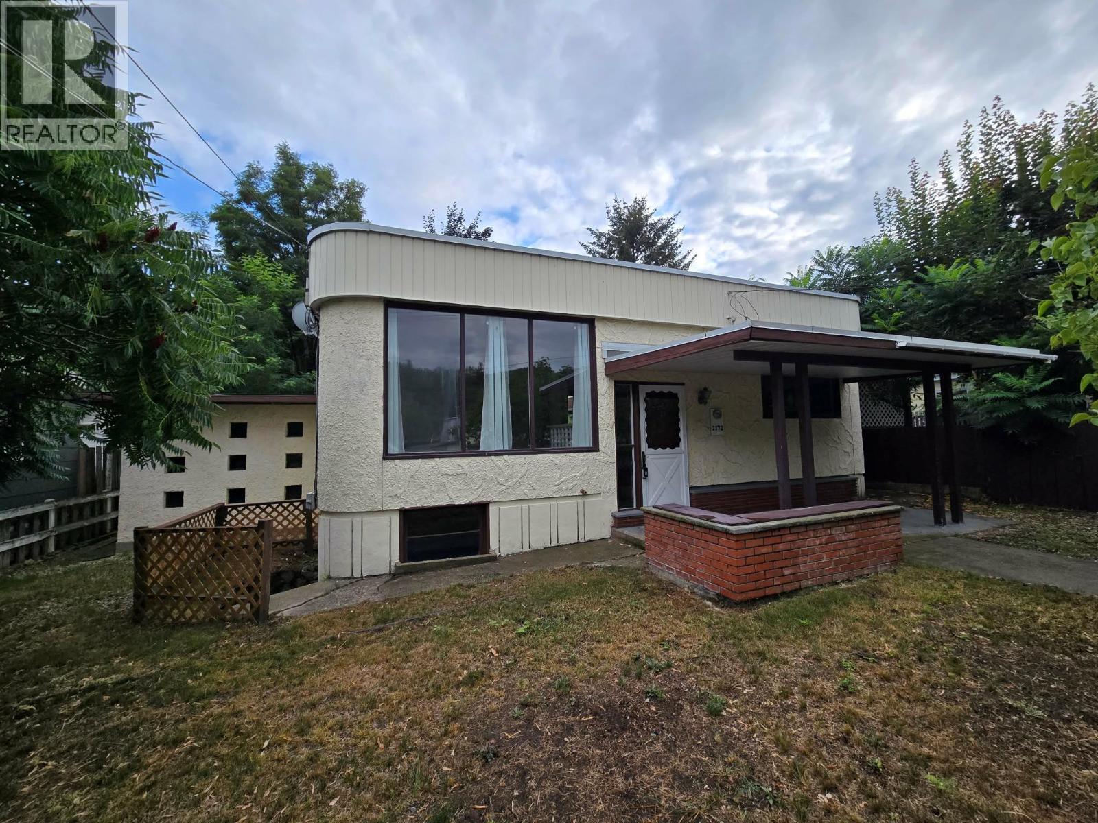 2172 Second Avenue Property Photo 39
