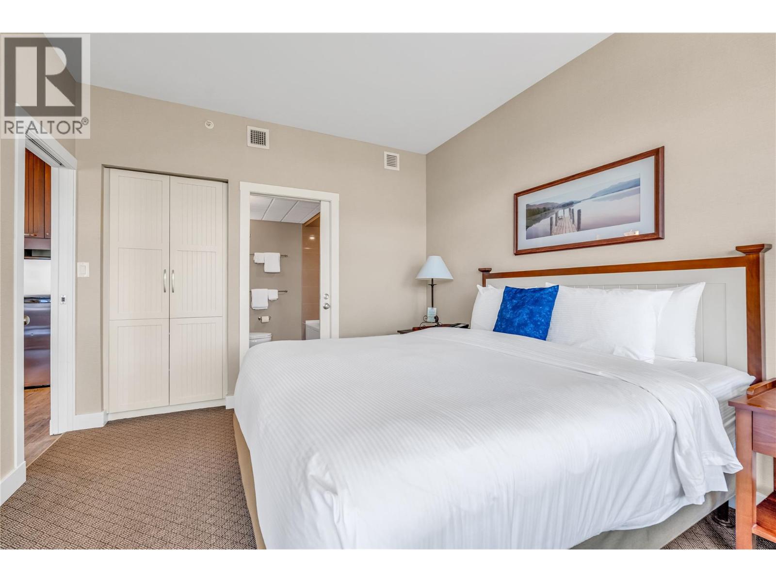 13011 Lakeshore Drive S Unit# 370 Property Photo 16