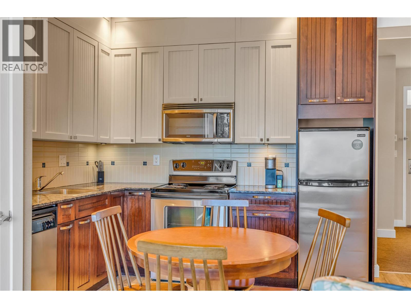 13011 Lakeshore Drive S Unit# 370 Property Photo 21