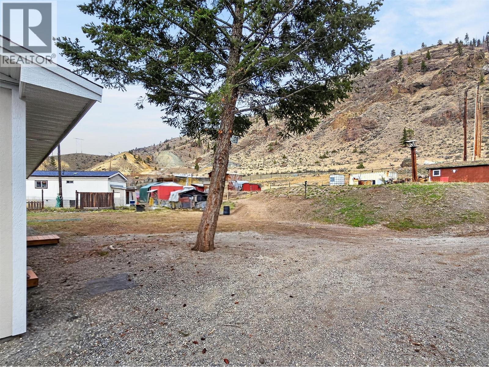 4032 Hills Frontage Road Property Photo 35