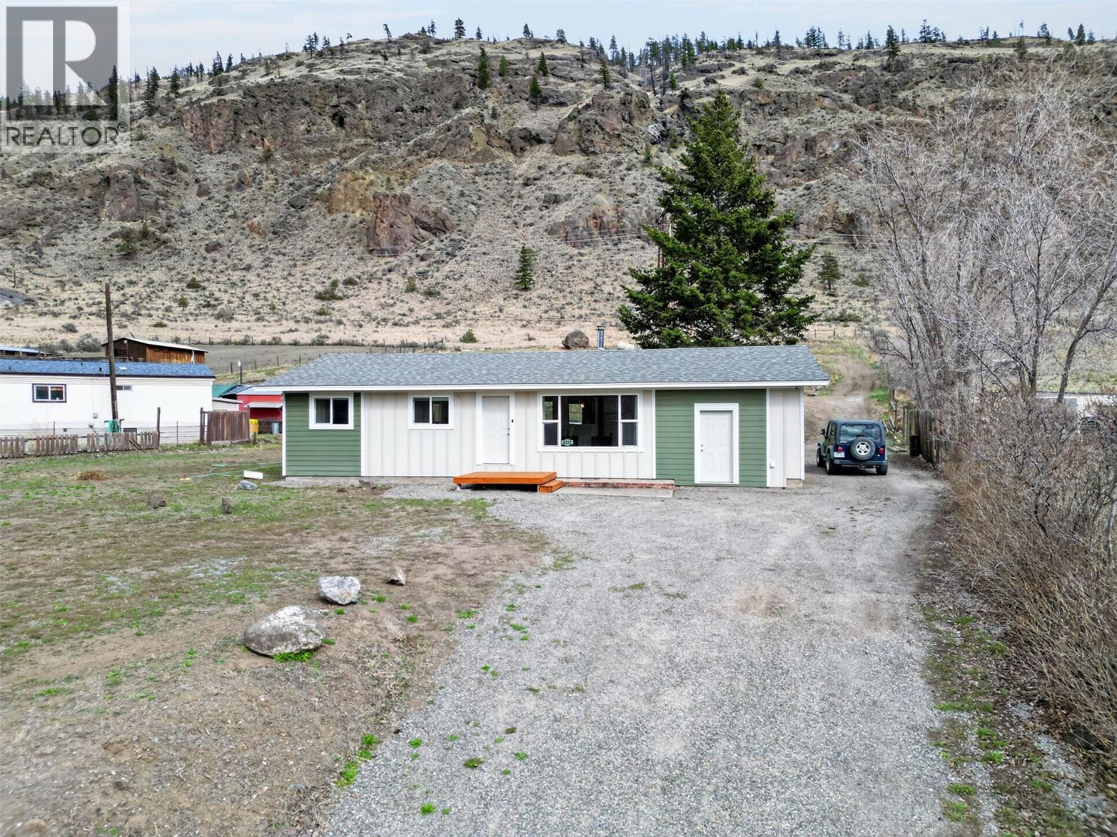 4032 Hills Frontage Road Property Photo 43